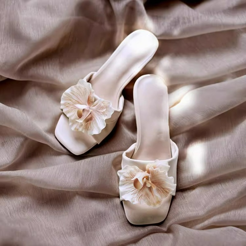 Brand Women Sandals 2026 Summe - Streetwear Brand With Flowers reseña y precio