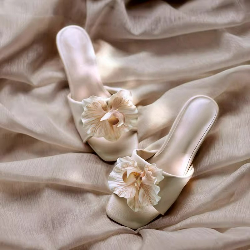 Brand Women Sandals 2026 Summe - Streetwear Brand With Flowers reseña y precio